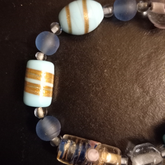 Murano Art Glass Stretch Bracelet - Picture 2 of 4